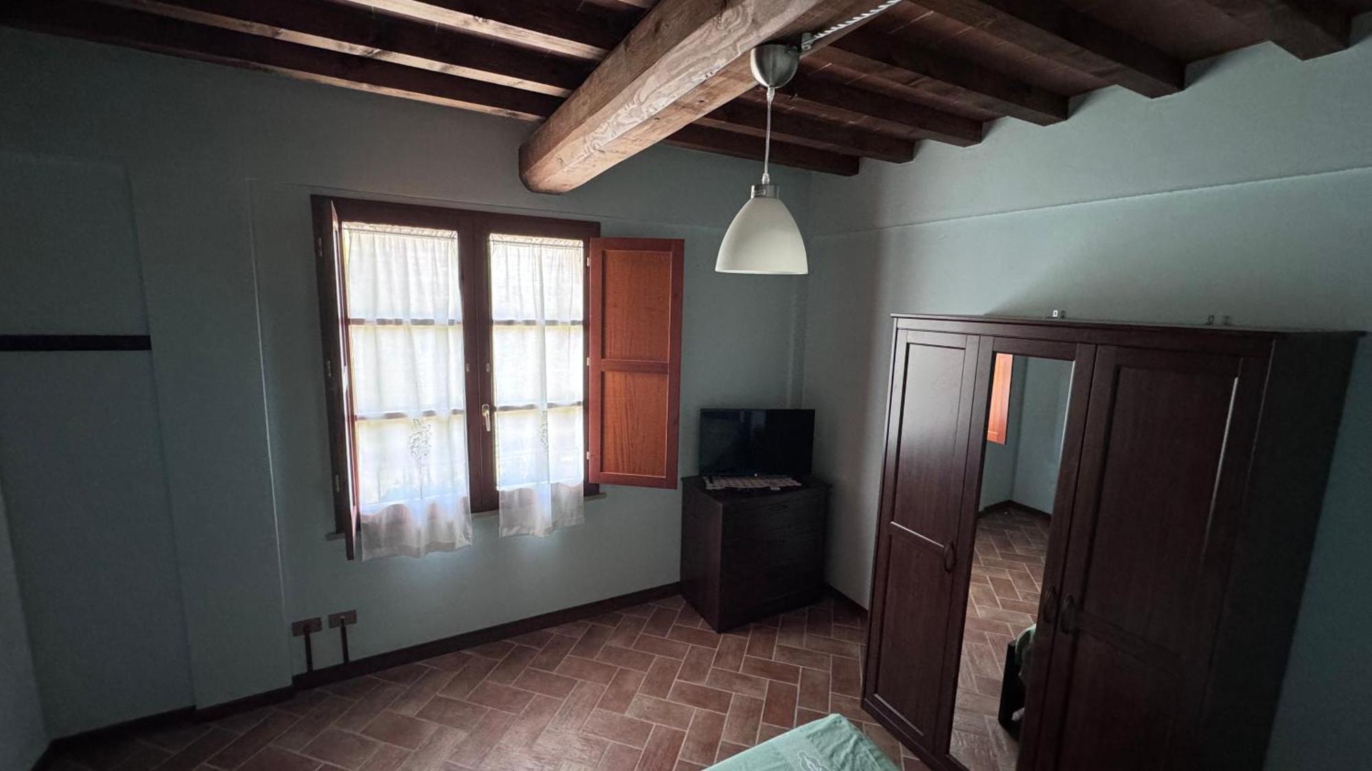 Appartamento Isenesi Gambassi Terme Bagian luar foto